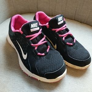 Nike training shoes